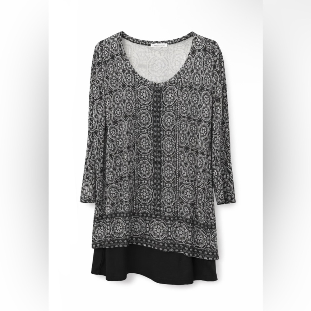 Rose & Olive Black and White Patterned Tunic